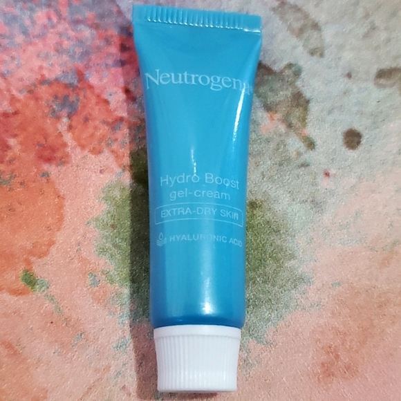 🌸NEUTROGENA SAMPLES - Picture 2 of 9